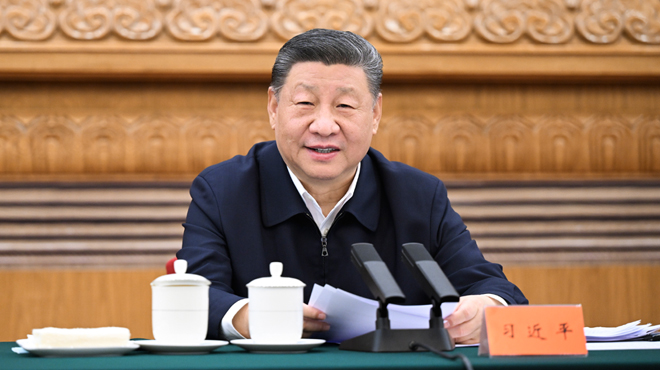缩短了与豪
